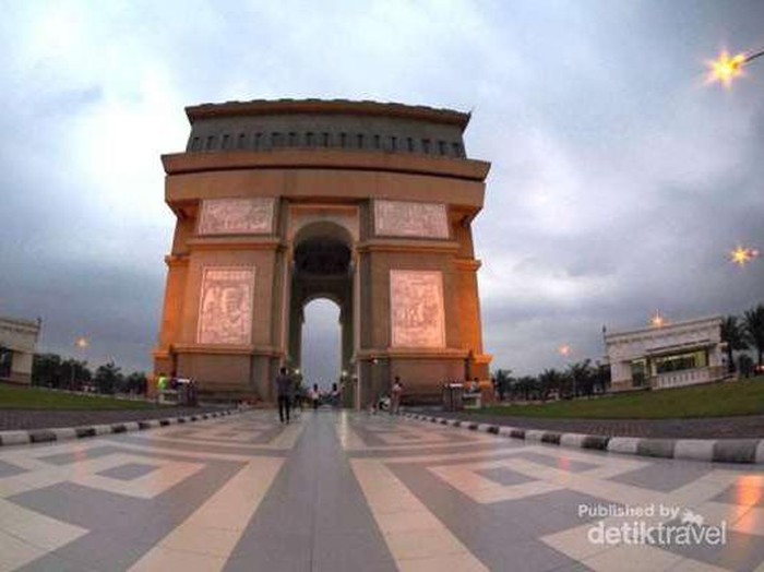 monumen