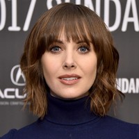Aku tidak terlalu ingin punya anak. Ide itu bagus karena aku tidak harus khawatir ketika nanti aku hamil dan harus syuting. Aku tidak memikirkan tentang itu setiap hari, ucap Alison Brie yang menganggap kalau punya anak bersama suaminya Dave Franco akan membuatnya stres. Foto: Michael Loccisano/Getty Images for Sundance Film Festival