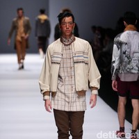 Happa by Mel Ahyar X Andien mengangkat tema Ono Niha di Jakarta Fashion Week 2017. Senayan City. Jakarta. [Foto: Mohammad Abduh/Wolipop]