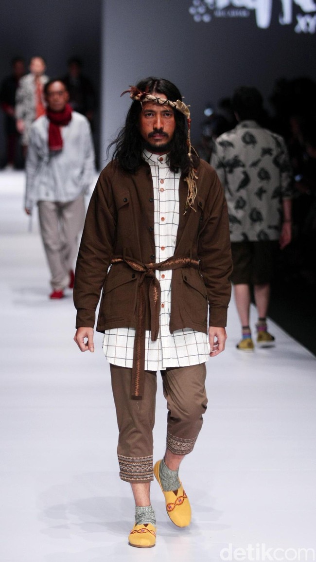 Happa by Mel Ahyar X Andien mengangkat tema Ono Niha di Jakarta Fashion Week 2017. Senayan City. Jakarta. [Foto: Mohammad Abduh/Wolipop]