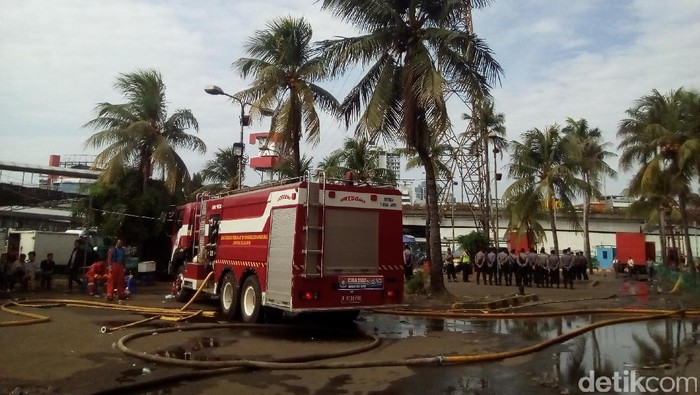 Masih Proses Pendinginan, Begini Suasana Pasar Senen Pagi ini