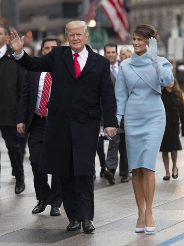 Foto: Adu Gaya Melania Trump vs. Brigitte Trogneux