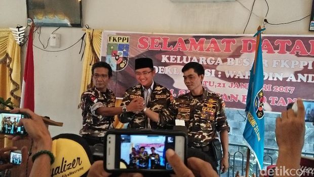  Cawagub Banten, Andika Hazrumy menghadiri deklarasi dukungan Forum Komunikasi Putra-putri Purnawirawan Indonesia (FKPPI) Tangsel, Sabtu (21/1/2017)