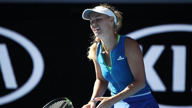 Petenis Denmark, Caroline Wozniacki, usia dikalahkan Johanna Konta di babak 3 Australia Terbuka 2017