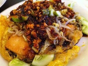 Petis, Si Rasa Tajam yang Bikin Mata Terpejam-Pejam