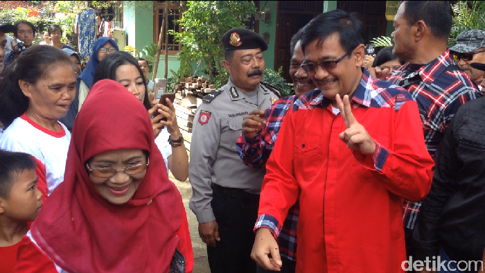 Blusukan ke Lebak Bulus, Djarot Kaget Lihat Sampah Karpet