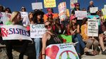 Demo Anti-Trump Meluas