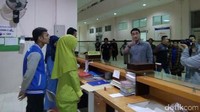 Gubernur Jambi Zumi Zola ngamuk saat melakukan sidak ke RSUD Raden Mattaher pada Januari 2017. (Foto: Muhammad Usman/detikcom)
