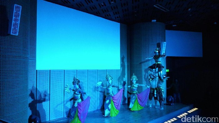 Devdan Show, Satu Lagi Pertunjukan Seru di Bali