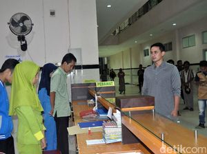 Mengingat Lagi Saat Zumi Zola Gebrak Meja Kala Sidak RS Dini Hari