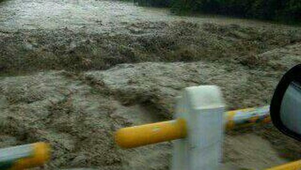 Banjir di Kabupaten Kuningan, Hewan Ternak Terbawa Arus Sungai