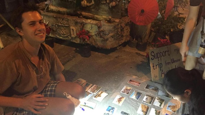 Kisah Traveler Ukraina, Jualan Foto Supaya Bisa Keliling Dunia