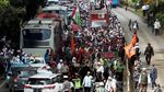 Massa FPI Jalan Lawan Arah Saat Long March
