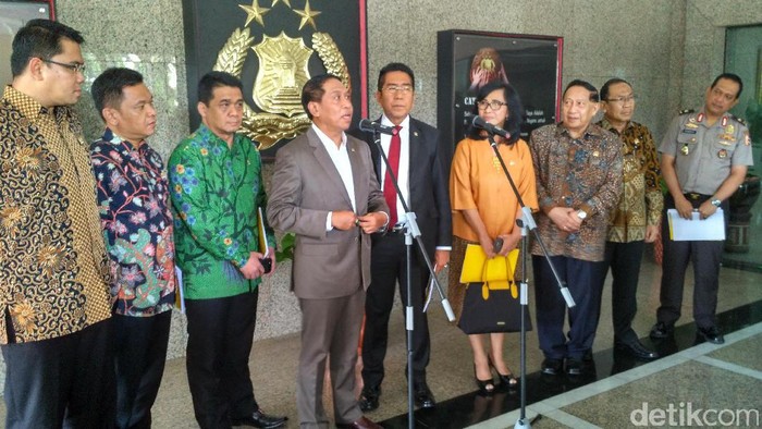 Sambangi Mabes Polri, Komisi II DPR Bahas Pengamanan Pilkada