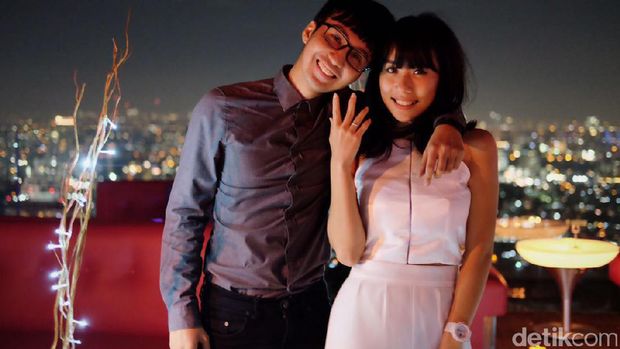 12 Tahun Pacaran, Cherly Eks Cherrybelle Akhirnya Dilamar Kekasih