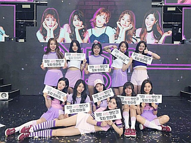 Kontrak I.O.I berakhir dalam setahun, dan personelnya bersinar lewat karya masing-masing. Misalnya Kim Sejong, Kim Doyeon, dan Jung Chaeyeon yang eksis sebagai aktris. Ada pula Jeon Somi dan Chungha sebagai solois. Kini mereka ingin mengobati kangen penggemar sekaligus merayakan 10 tahun debutnya. Foto: I.O.I/Instagram