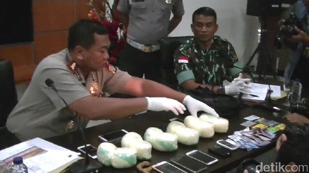 Sabu 4,5 Kg Disita dari Pengedar yang Loncat dari Lantai 5 Hotel