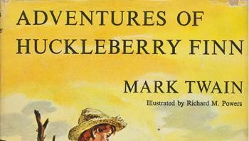 Mark Twain meramalkan kematian sendiri tahun 1909: Tahun 1909, penulis biografi Mark Twain, Albert Bigelow Paine, mengutip perkataan Twain, “Aku datang dengan komet Halley tahun 1835. Komet itu datang lagi tahun depan, dan aku harap keluar bersamanya. Akan jadi kekecewaan terbesar dalam hidupku jika aku tak melakukannya. Yang Mahakuasa berkata, tanpa diragukan lagi: ‘Sekarang, inilah dua orang aneh ini, mereka masuk bersama-sama, mereka harus keluar bersama-sama.” Dia meninggal tanggal 21 April 1910, sehari setelah komet itu kembali. Foto: Istimewa