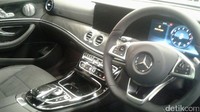 Model anyar dari keluarga E-Class yang dirakit secara CKD akan tersedia di showroom Mercedes-Benz seluruh Indonesia mulai semester ke 2 2017.