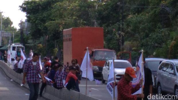 2 Mobil Toilet Disiapkan untuk Massa di Sidang Ahok