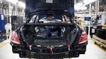 Melihat Produksi Mercy E-Class Buatan Indonesia
