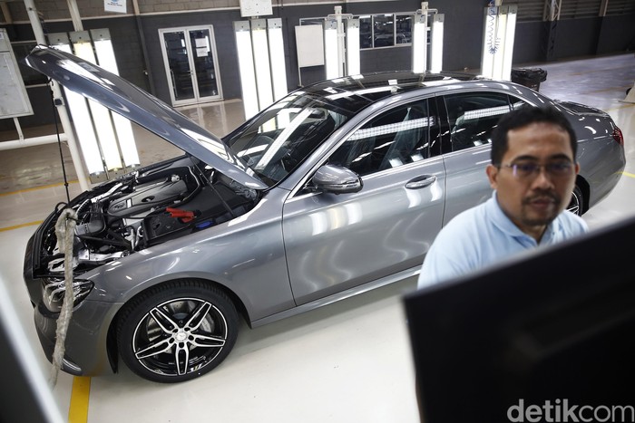 Sedan Mewah Ini Sudah Bisa Dipesan