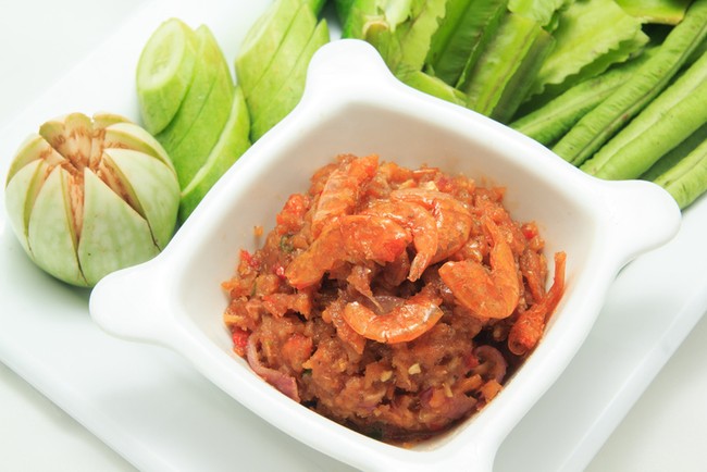Meskipun Baunya Menyengat, 10 Makanan Ini Rasanya Lezat (1)