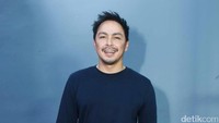 Pria yang mengaku pernah gagal menuju pelaminan hingga dua kali itu merasa lebih nyaman menjalani kehidupan sendiri. Pool/Noel/detikFoto.