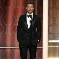 Brad Pitt juga tak mau kalah. Aktor 55 tahun itu berhasil mencapai di posisi kedua. (Foto: Paul Drinkwater/NBCUniversal via Getty Images)