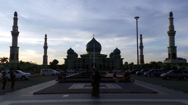 Langit mulai gelap, masjid mulai sepi (Wahyu/detikTravel)