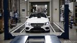 Melihat Produksi Mercy E-Class Buatan Indonesia