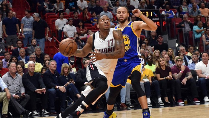 Warriors dan Cavs Sama-Sama Tumbang