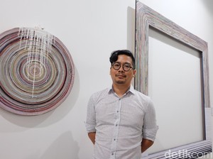Irfan Hendrian Eksplorasi Lukisan dengan Bahan Kertas