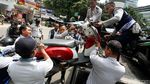 Parkir Sembarangan, Motor Diangkut Petugas Dishub