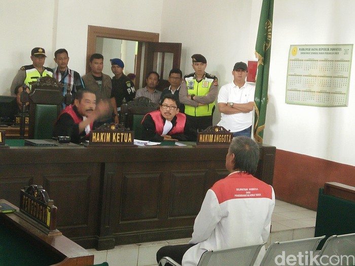 Pembakar Gedung Kejati Jabar Divonis 5 Tahun Penjara