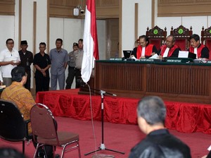 Pengacara Ahok Minta Penyidik Polres Padangsidempuan Dihadirkan