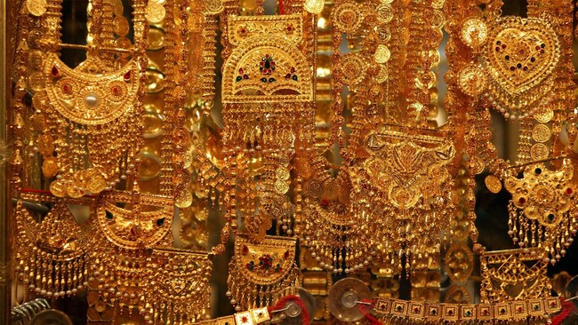 7 Pasar Tradisional Dubai Buat Belanja Baju Sampai Perhiasan Mewah