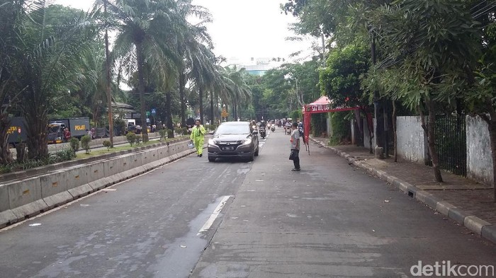 Massa di Sidang Ahok Bubar, Lalin Depan Kementan Kembali Dibuka