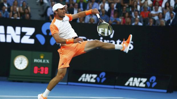 Federer ke Semifinal Usai Sisihkan Zverev