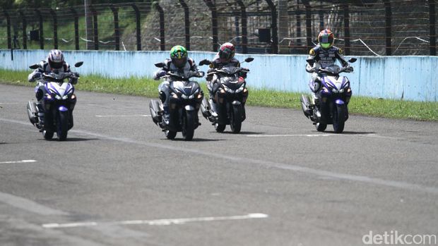 Komentar Pebalap Yamaha Soal Aerox 155VVA