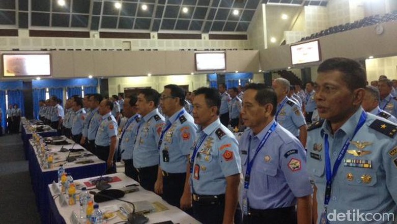 KSAU Gelar Rapim TNI AU 2017, Bahas Perkembangan Militer KSAU Gelar Rapim TNI AU 2017, Bahas Perkembangan Militer