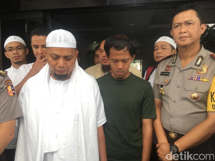 Pesan Arifin Ilham ke Fahmi: Fokus ke Alquran dan Semakin Cinta RI