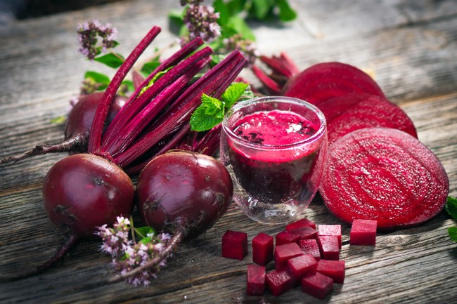 Ini 6 Alasan Sehat Mengapa Anda Perlu Rutin Minum Jus Bit