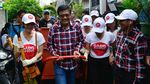 Djarot Bersih-bersih Bareng Gadis Ahok