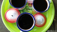 Ini dia kopi asli Toraja yang tersedia di sana dan bisa kamu cicipi. Dijamin bikin nagih! (Bonauli/detikTravel)