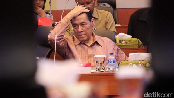 Pansus RUU Terorisme Minta Pendapat Muladi