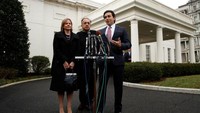 Sebagai imbalan jika produsen itu mau memproduksi mobil di Amerika, Presiden Amerika Serikat itu berjanji akan memotong pajak demi menarik perusahaan otomotif untuk berinvestasi di Amerika Serikat. Foto: REUTERS/Kevin Lamarque