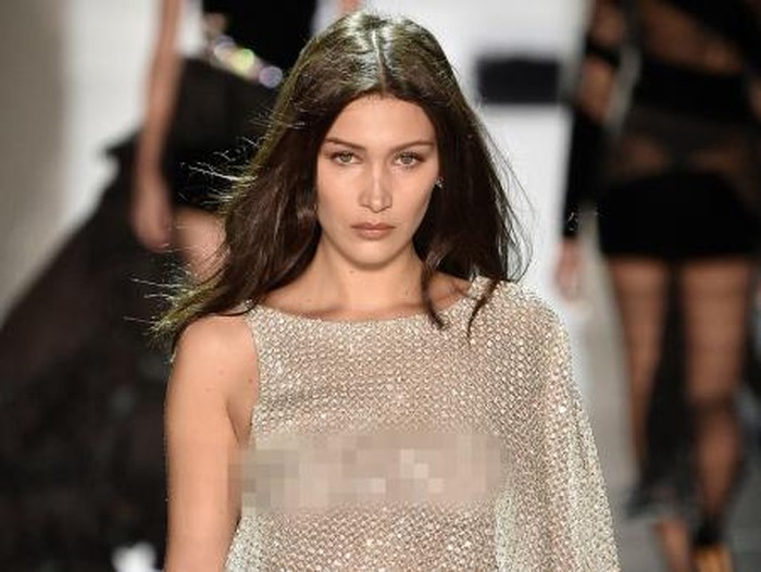 Bella Hadid: Aku Bangga Jadi Muslim