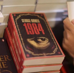 7 Sastra Klasik Dunia Wajib Kamu Baca, Dijamin Terbius!