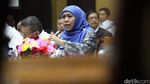 Rapat Kerja Mensos Khofifah Dengan Komisi VIII